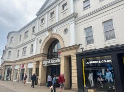 BREAKING: Global fashion retailer heading for Cheltenham Image