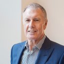 Sir Geoff Hurst joins forces with Sue Ryder to recruit palliative care nurses Image